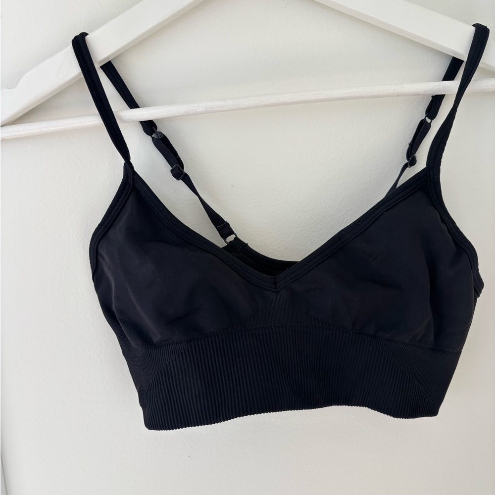 lululemon athletica Black Seamless V-Neck Bralette